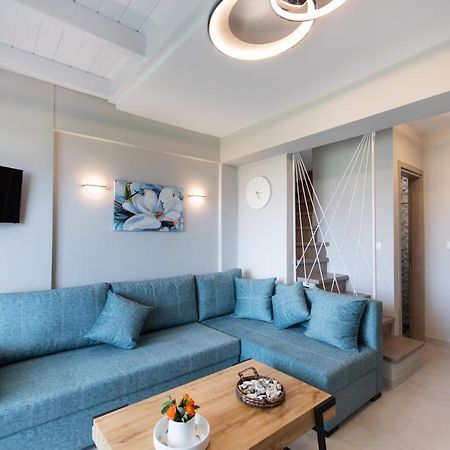 Bianco Stylish Maisonette Nikiana Exterior foto